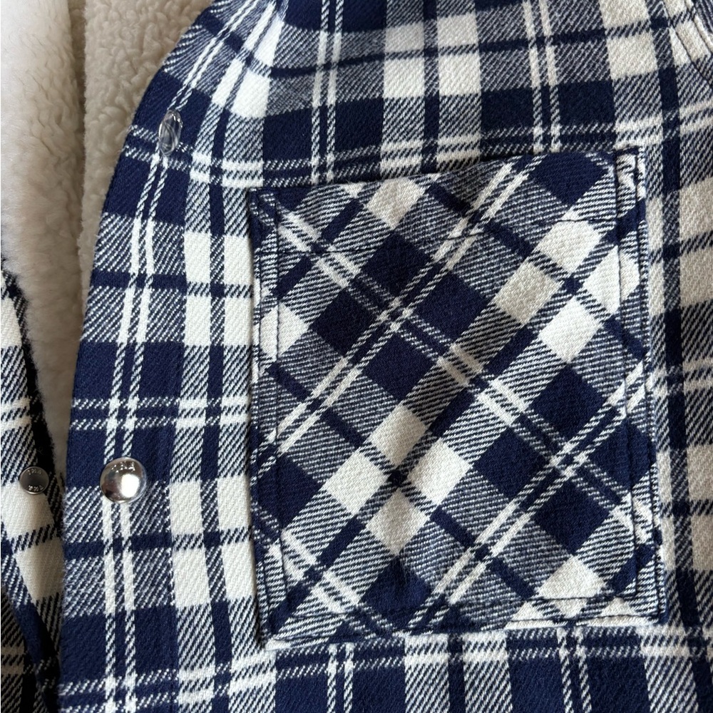 TNA Navy and Cream Plaid Sherpa-Lined Jacket - Picture 4 of 5
